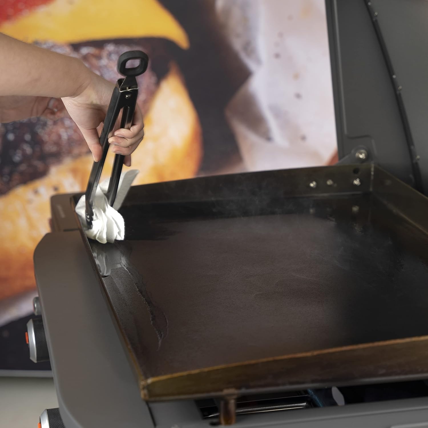 BLACKSTONE Griddle Seasoning and Cast Iron Conditioner | Protect and maintain griddle top